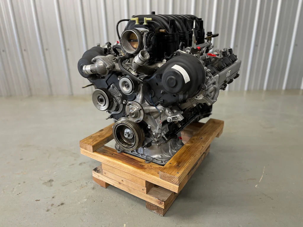 2UZ-FE 4.7L Engine